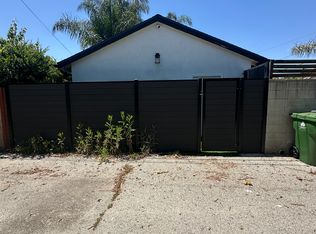 6914 Lasaine Avelake, Van Nuys, CA 91406