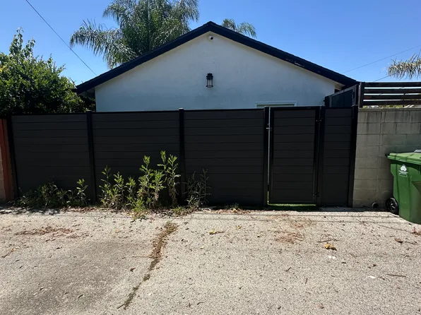 6914 Lasaine Avelake, Van Nuys, CA 91406