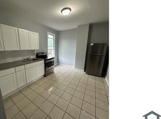 486 Walnut St APT 2, Yonkers, NY 10701