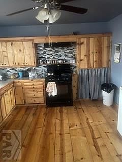 3rd image of 210 11th St