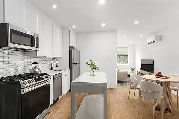 Rented by Compass | media 11