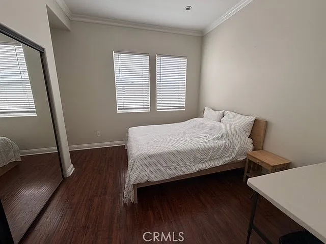 631 E Magnolia #103 — Photo 16