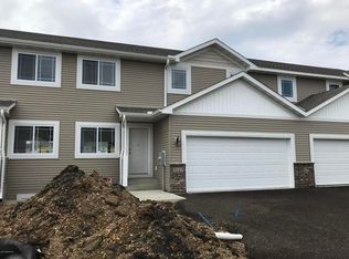 5147 Foxfield Dr NW, Rochester, MN 55901