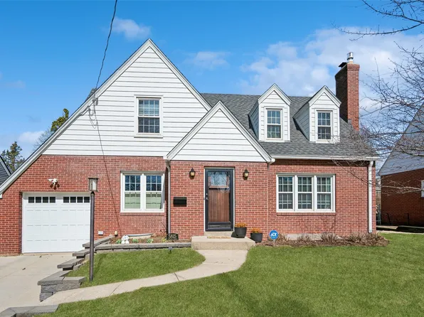 5815 Kingman Ave, Des Moines, IA 50311