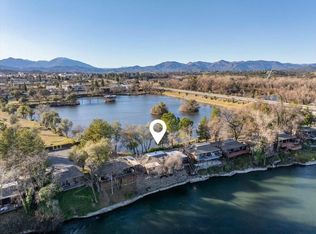 155 Village Dr, Redding, CA 96001