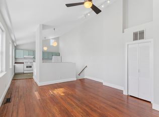 932 W College Ave APT 3, Philadelphia, PA 19130