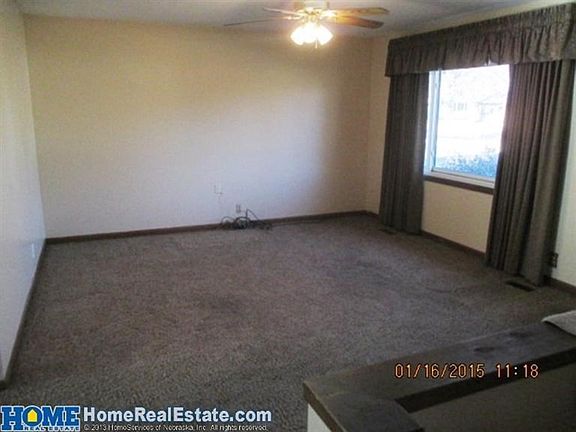 2nd image of 4905 Sherwood Dr