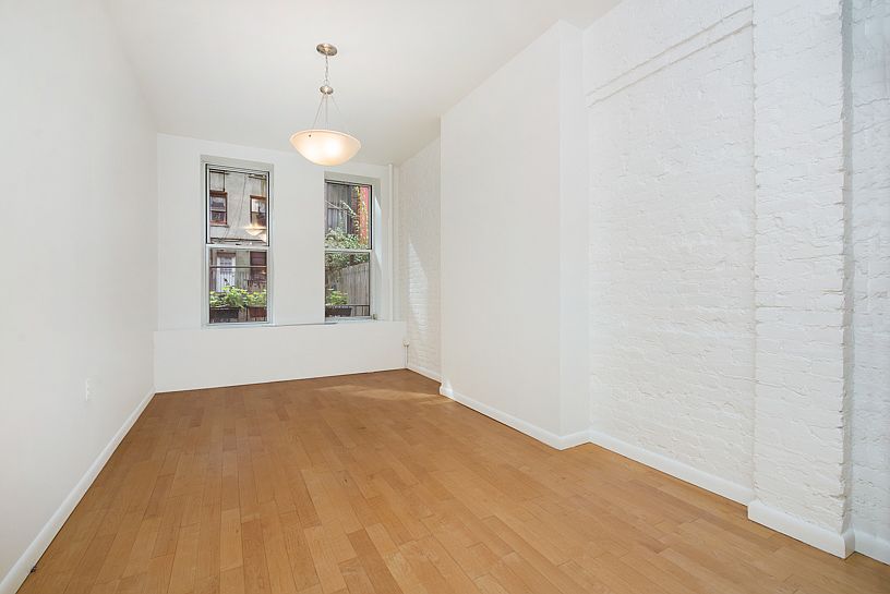1st image of 428 E 9th St #1