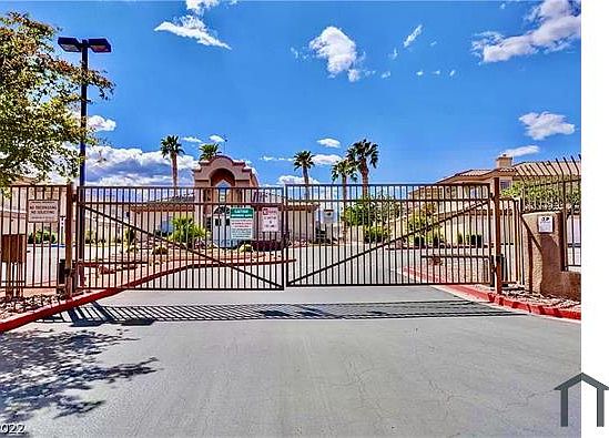 3rd image of 3605 Spanish Butterfly St Unit 102
