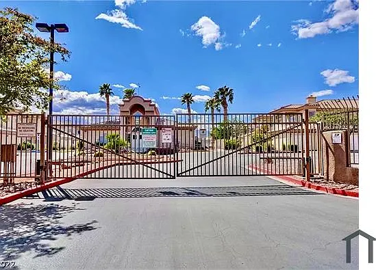 3605 Spanish Butterfly St #102 — Photo 3