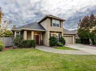 3816 Crystal Springs Dr, Medford, OR