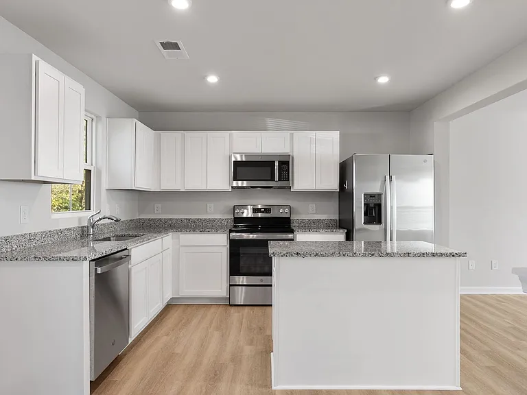 109 Brooklane Ct — Photo 4
