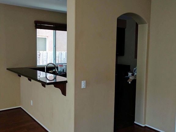 Breakfast bar