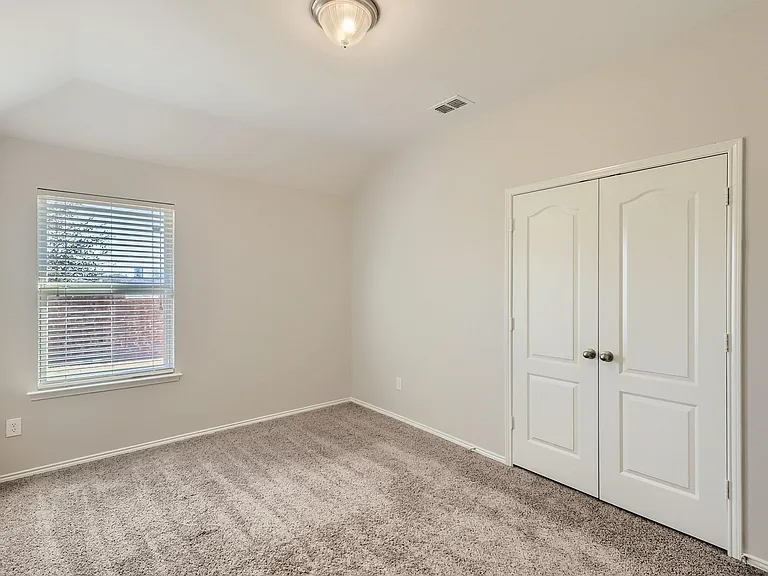 1270 Lasso Dr — Photo 15