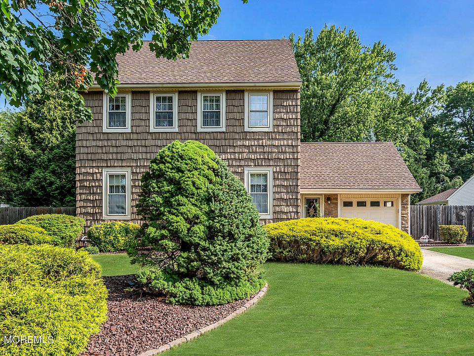 1st image of 668 Weston Drive