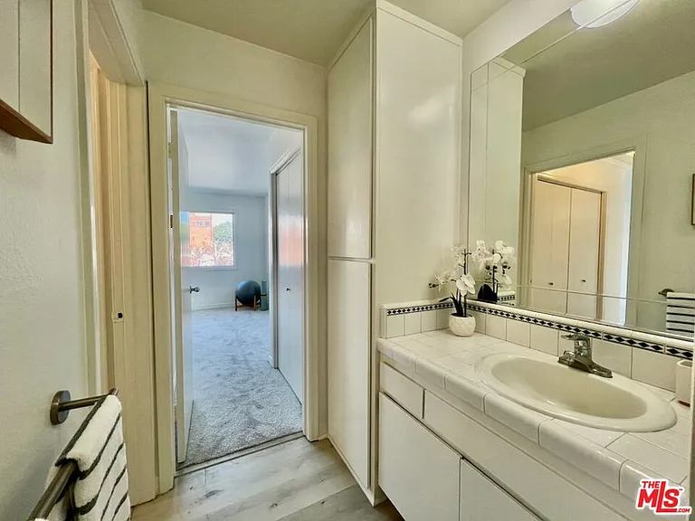 1440 23rd St #220 — Photo 9