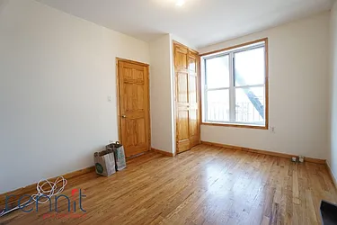 Rented by Rennit Inc.