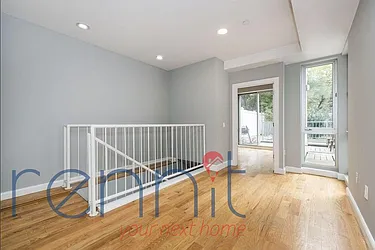 Rented by Rennit Inc.