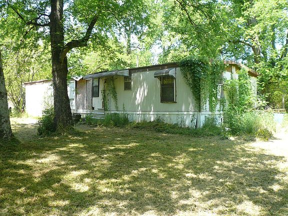 2nd image of 212 Oklawaha Ave