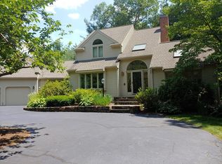 40 Lancashire Dr, Mansfield, MA 02048