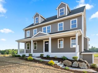 79 Thompson St, Middleboro, MA 02346