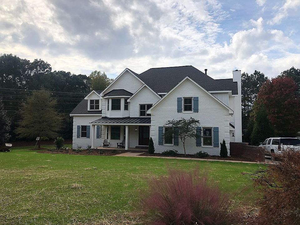 2nd image of 8001 Weddington Downs Dr