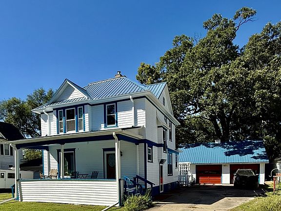 5th image of 219 Lyons Ct