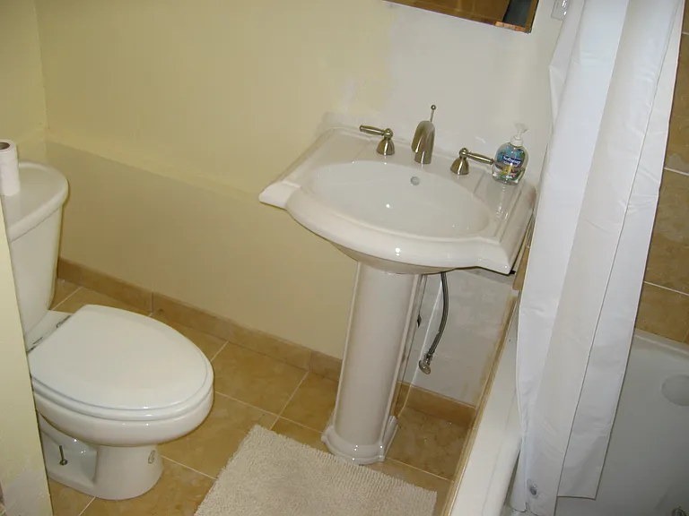 2722 Russell St #2720 — Photo 2