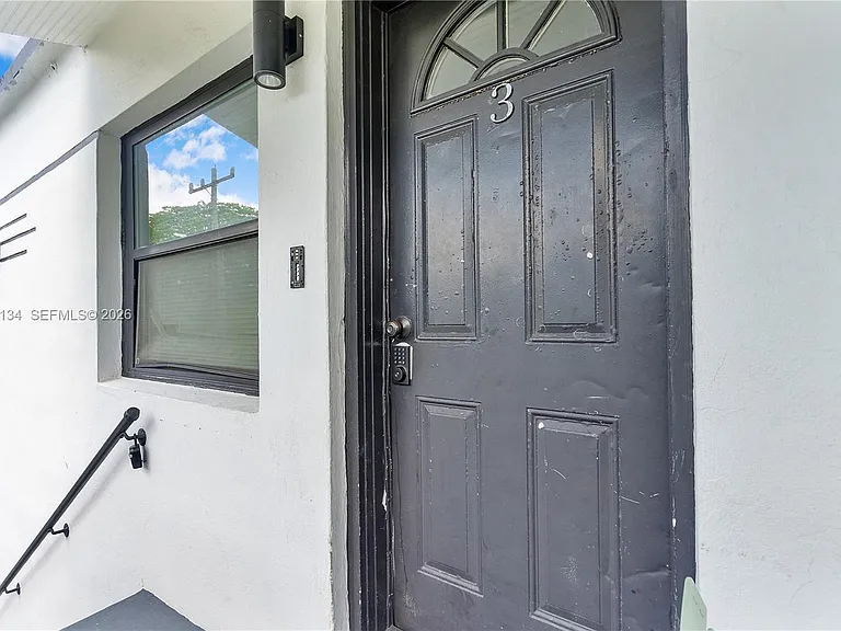 8270 NE 1st Pl #3 — Photo 10