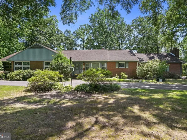 112 Fox Hall Dr, Dover, DE 19904