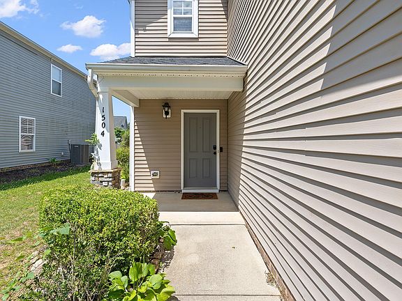 2nd image of 1504 Kingman Dr