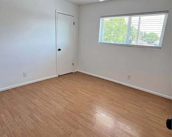85 N 300 E #1 — Photo 1