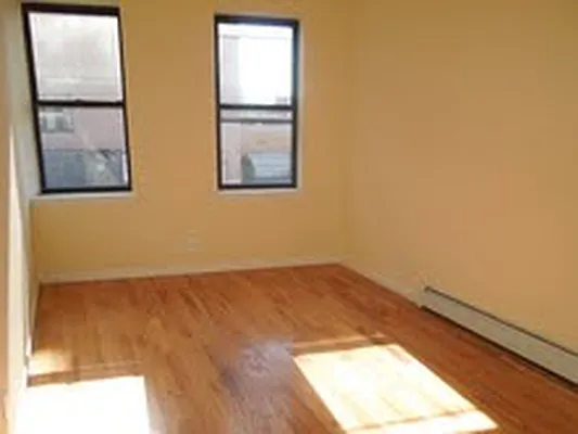 Rented by Century 21 Milestone Realty | media 7