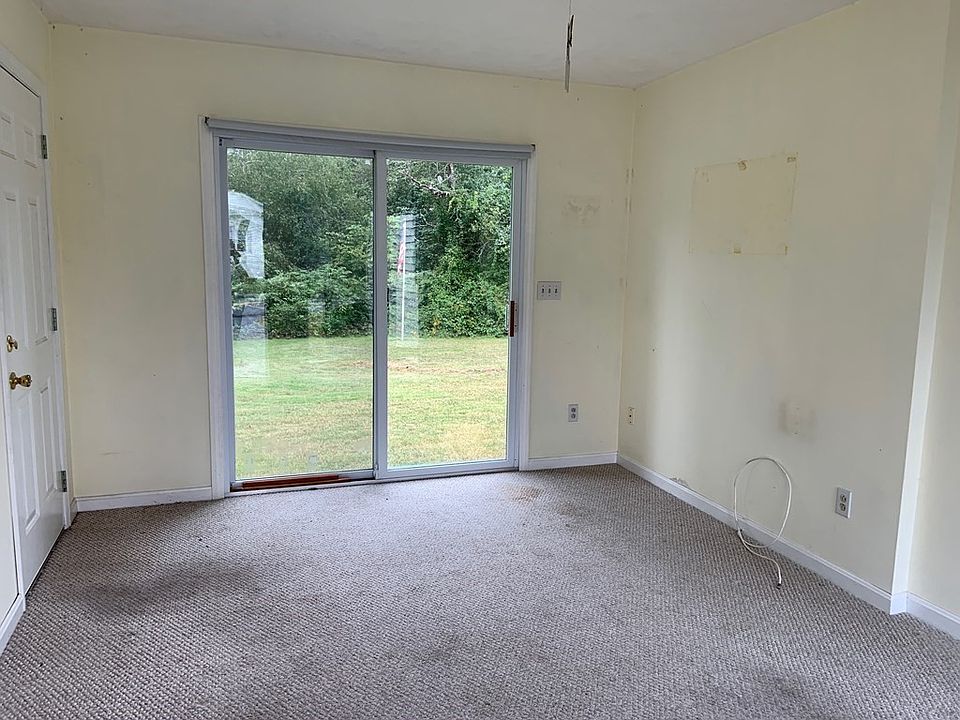 99 Linden St, Taunton, MA 02780 Zillow