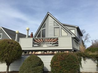 1706 Point St, Commerce Township, MI 48382