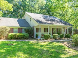26 Deerfield, Hattiesburg, MS 39402