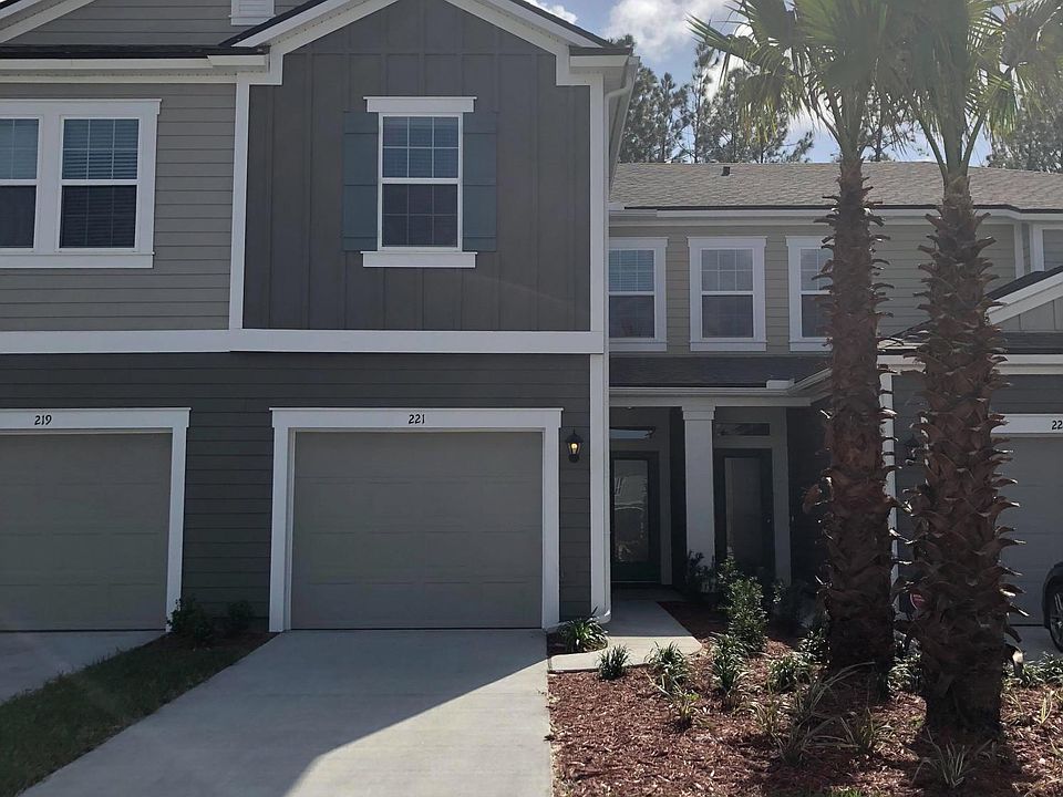 1st image of 221 Servia Dr
