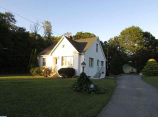 1540 N Main St, Williamstown, NJ 08094