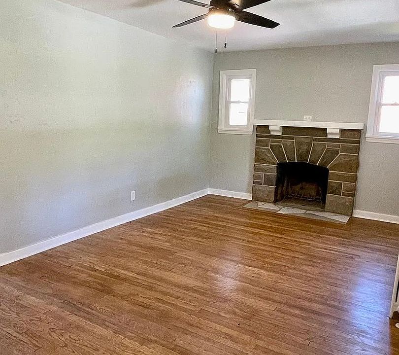 1st image of 3915 Mount Troy Rd #28265F079