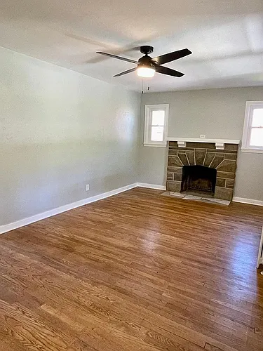 3915 Mount Troy Rd Photo 1