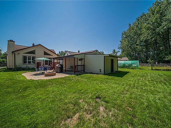 5th image of 29013 W Willowick Dr
