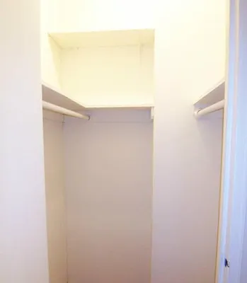 Rented by Mossanen Group | media 10