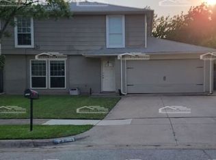 7521 Evergreen Dr, Watauga, TX 76148