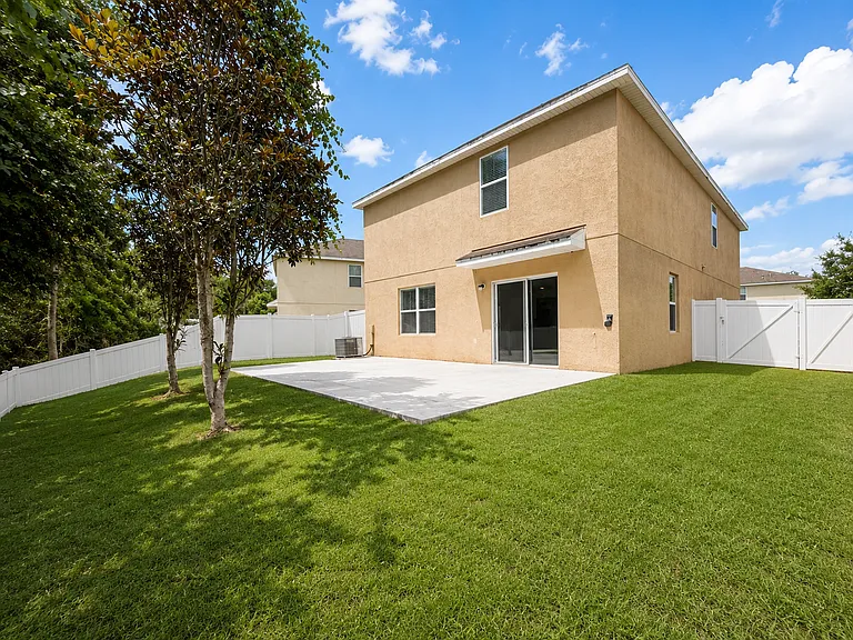 1016 Ashentree Dr — Photo 12