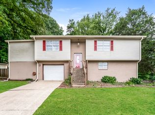 2604 Hickory Ln, Moody, AL 35004