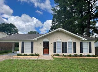 912 Brandywine Blvd, Memphis, TN 38127