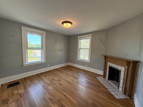 4th image of 1360 Selby Ave APT 2