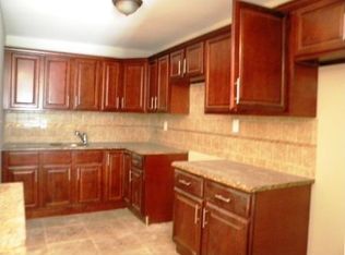 11035 159th St, Jamaica, NY 11433