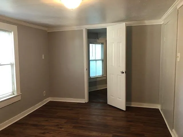 714 Cedar Crest Ct — Photo 9