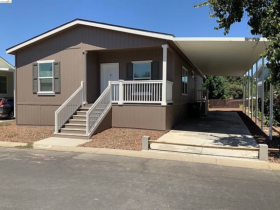 2nd image of 245 Aloha Way